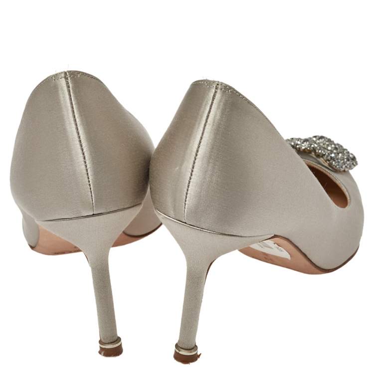 Pre Owned Manolo Blahnik Grey Satin Hangisi Pointed Toe Pumps Size 39