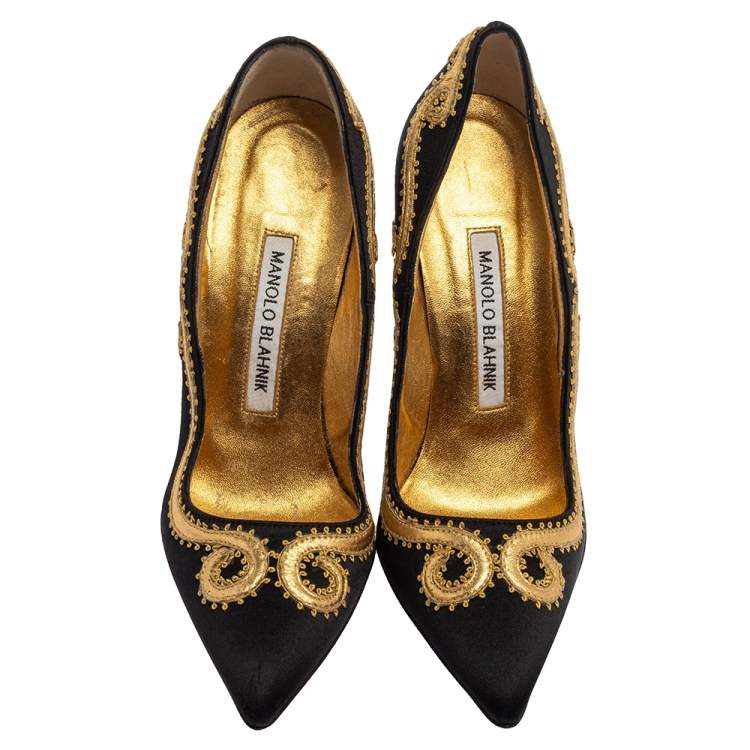 Pre Owned  Manolo Blahnik Black Satin Embroidered Pointed Toe Pumps Size 34.5