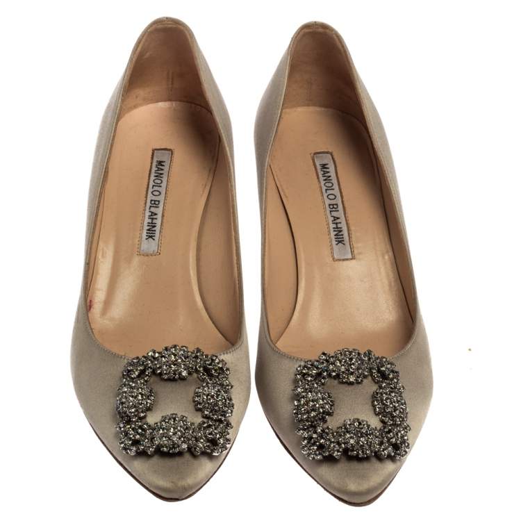 Pre Owned Manolo Blahnik Grey Satin Hangisi Crystal Embellished Pumps Size 37