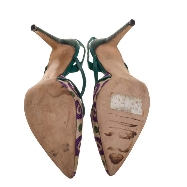 مملوكة مسبقًا Manolo Blahnik Multicolor Printed Fabric And Leather Pointed Toe Slingback Sandals Size 40.5