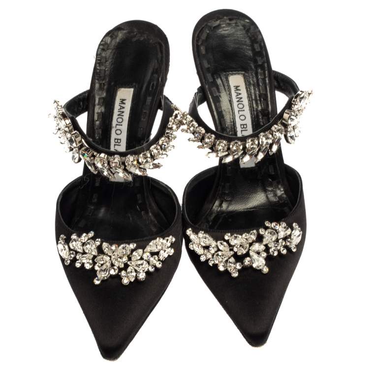 Pre Owned Manolo Blahnik Black Satin Crystal Embellished Mule Sandals Size 36