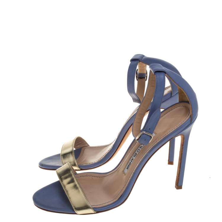 مملوكة مسبقًا Manolo Blahnik Blue/Gold Leather Ankle Strap Sandals Size 37