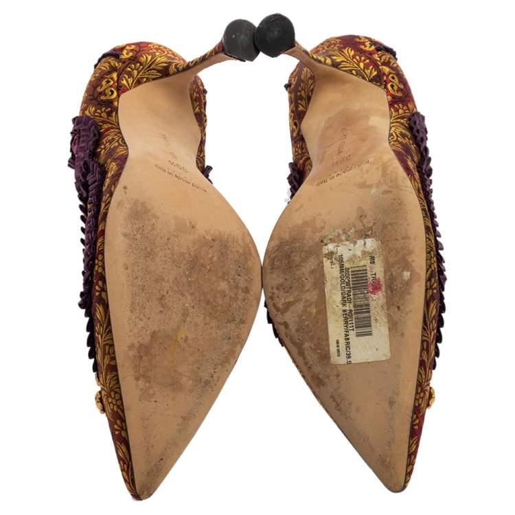 Pre Owned Manolo Blahnik Multicolor Fabric Brocade Slip On  Pumps Size 39.5