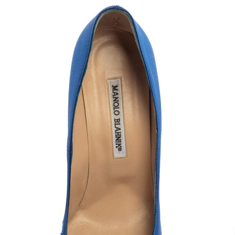Pre Owned Manolo Blahnik Blue Satin Hangisi  Pumps Size 39.5