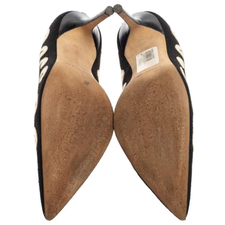 Pre Owned Manolo Blahnik Black/White Leather And Canvas  Pumps Size 39.5