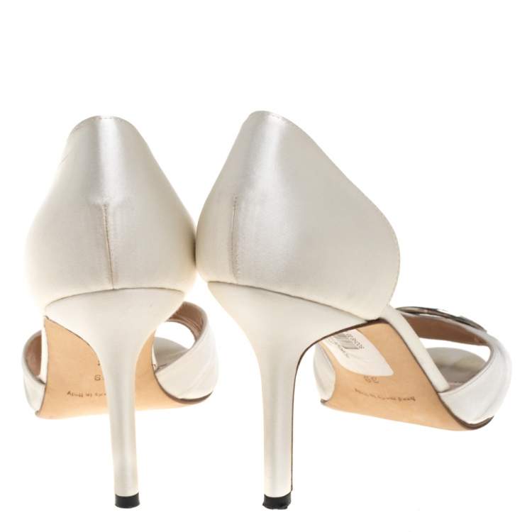 Pre Owned Manolo Blahnik White Satin Sedaraby  Pumps Size 39