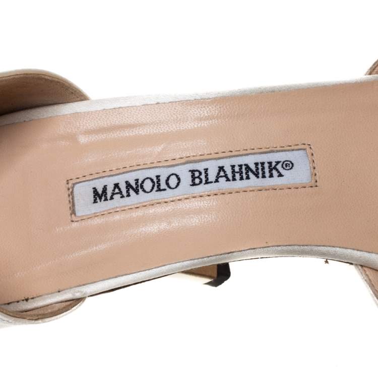 Pre Owned Manolo Blahnik White Satin Sedaraby  Pumps Size 39