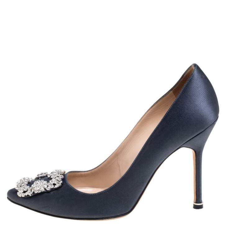 Pre Owned Manolo Blahnik Grey Satin Hangisi Pumps Size 38