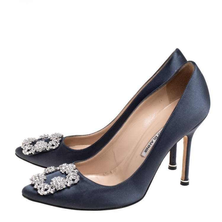 Pre Owned Manolo Blahnik Grey Satin Hangisi Pumps Size 38