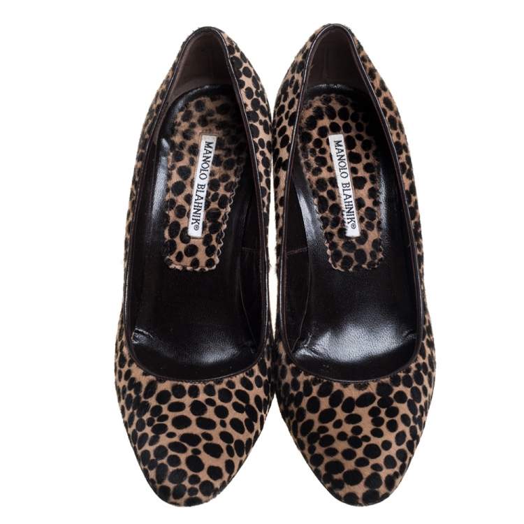 Pre Owned Manolo Blahnik Black/Beige Leopard Print Calf Hair Pumps Size 39.5