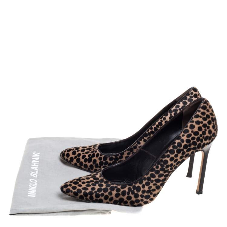 Pre Owned Manolo Blahnik Black/Beige Leopard Print Calf Hair Pumps Size 39.5