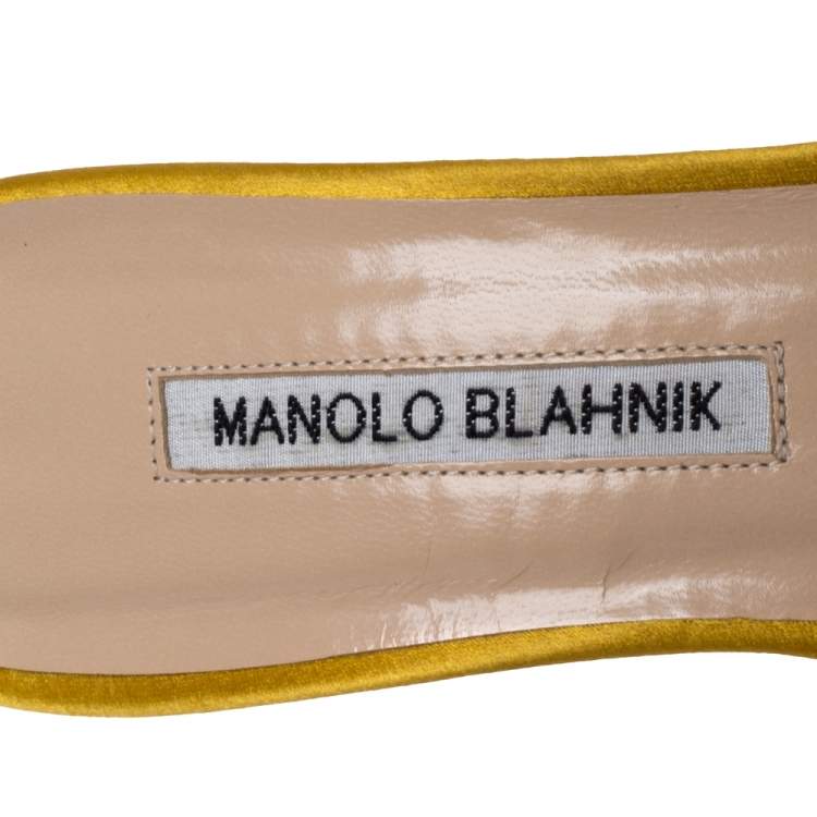 مملوكة مسبقًا Manolo Blahnik Yellow Satin Hangisi Sandals Size 38