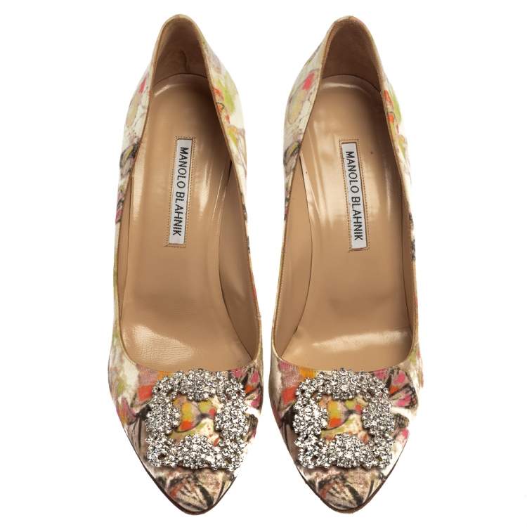 Pre Owned Manolo Blahnik Multicolor Butterfly Print Fabric Hangisi Pointed Toe Pumps Size 39
