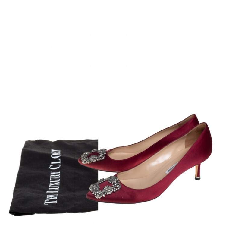 Pre Owned Manolo Blahnik Maroon Satin Hangisi Crystal Embellished Pointed Toe Pumps Size 37.5