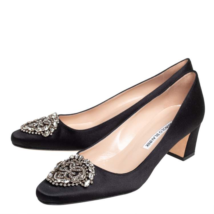 Pre Owned Manolo Blahnik Black Satin Okkato Pumps Size 36.5