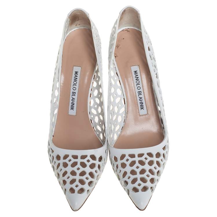 Pre Owned Manolo Blahnik White Laser Cut Leather BB Laserato Pumps Size  35.5