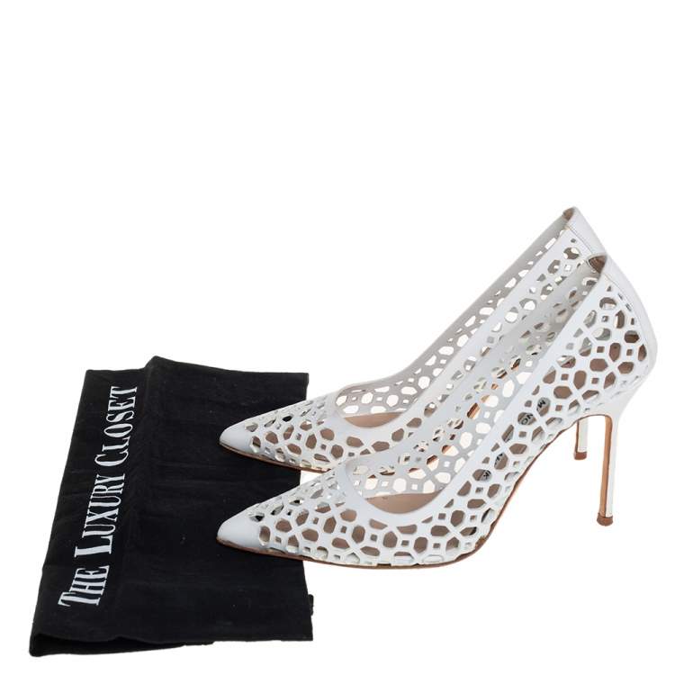 Pre Owned Manolo Blahnik White Laser Cut Leather BB Laserato Pumps Size  35.5