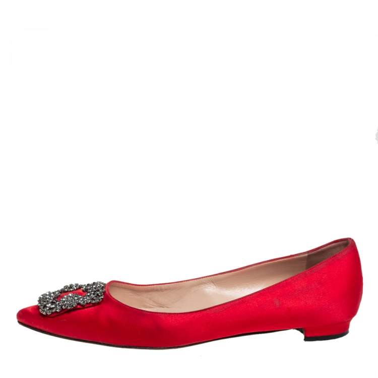 Pre Owned  Manolo Blahnik Red Satin Hangisi Crystal Embellishments Ballet Flats Size 38.5