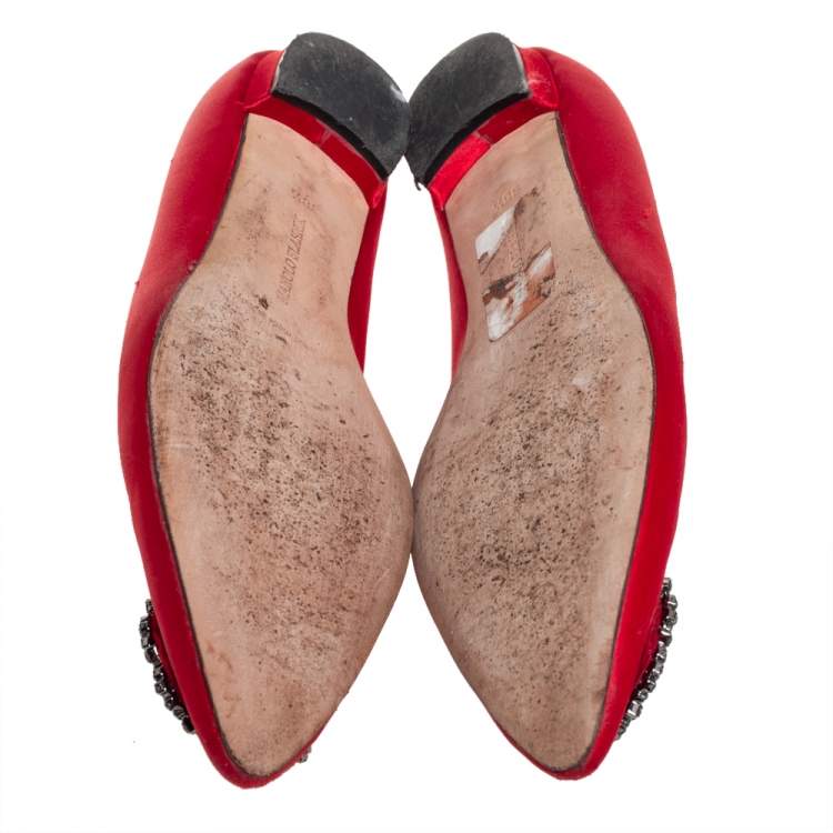 Pre Owned  Manolo Blahnik Red Satin Hangisi Crystal Embellishments Ballet Flats Size 38.5