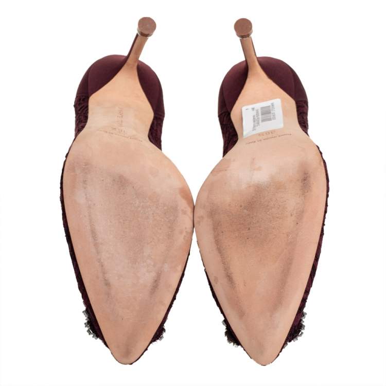 Pre Owned Manolo Blahnik Burgundy Satin And Lace Hangisi Crystal Embellished Pointed Toe Pumps Size 36.5