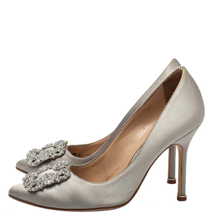 Pre Owned Manolo Blahnik Grey Satin Hangisi Crystal Embellished Pumps Size 36