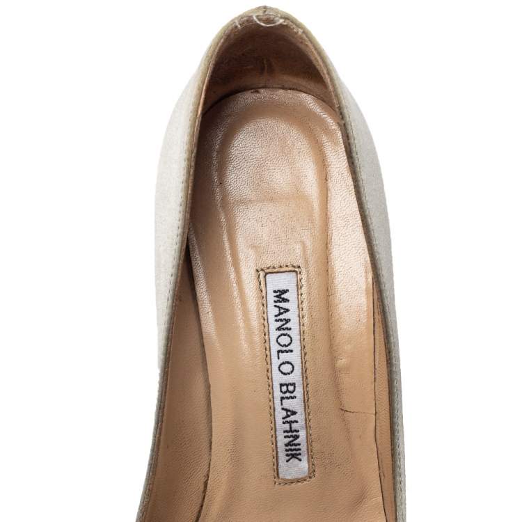 Pre Owned Manolo Blahnik Grey Satin Hangisi Crystal Embellished Pumps Size 36