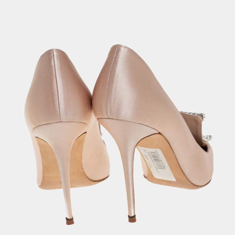 Pre Owned Manolo Blahnik Beige Satin Borlak Pointed Toe Pumps Size 38.5