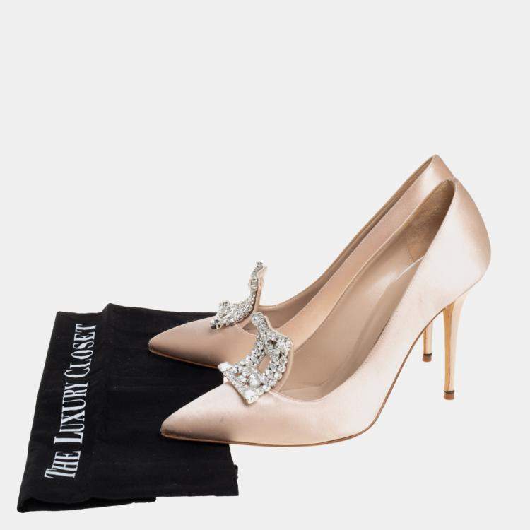 Pre Owned Manolo Blahnik Beige Satin Borlak Pointed Toe Pumps Size 38.5