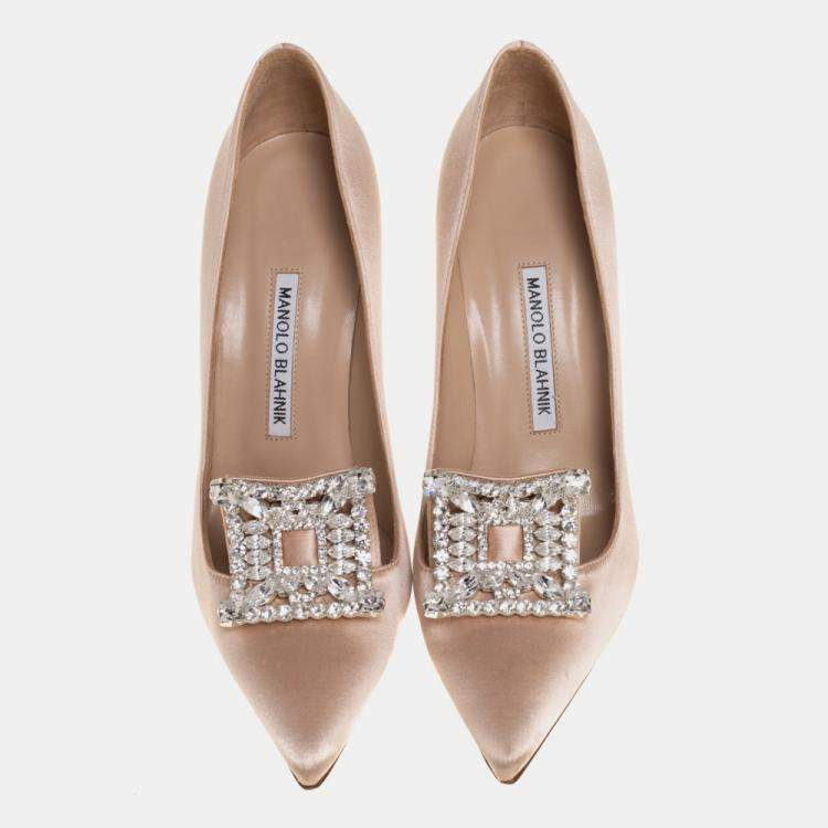 Pre Owned Manolo Blahnik Beige Satin Borlak Pointed Toe Pumps Size 38.5