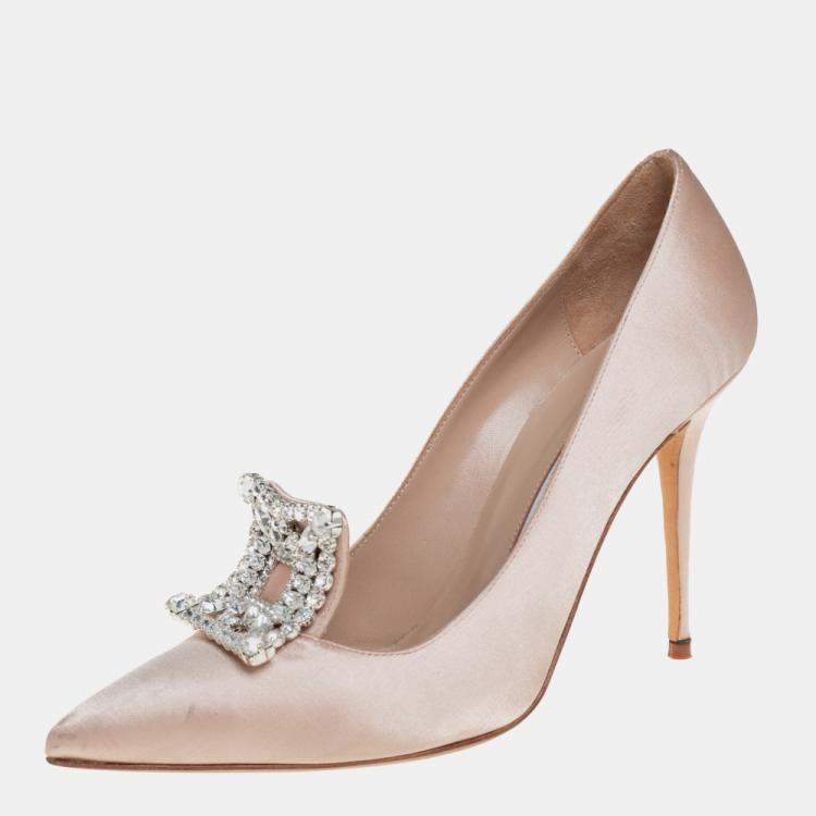 Pre Owned Manolo Blahnik Beige Satin Borlak Pointed Toe Pumps Size 38.5