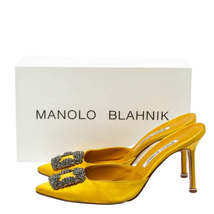 Pre Owned  Manolo Blahnik Yellow Satin Hangisi Mules Size 40