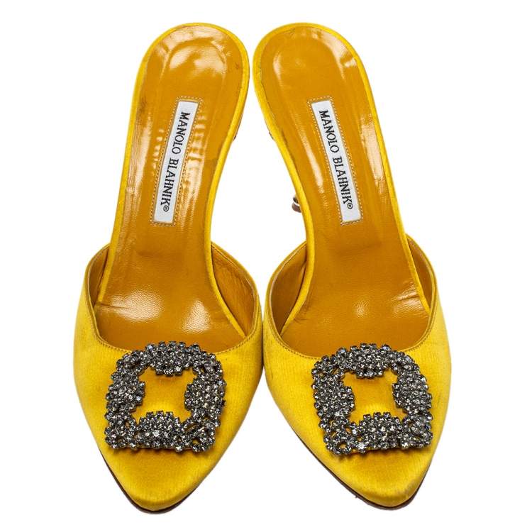 Pre Owned  Manolo Blahnik Yellow Satin Hangisi Mules Size 40