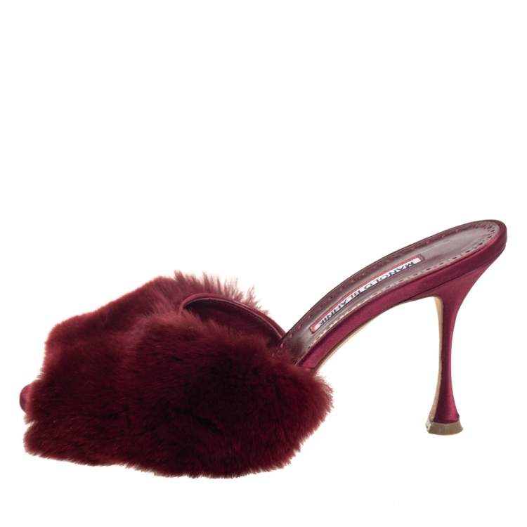 Pre Owned Manolo Blahnik Burgundy Fur And Leather Mules Sandals Size 39