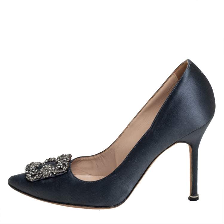 Pre Owned Manolo Blahnik Grey Satin Hangisi Embellished Pumps Size 38