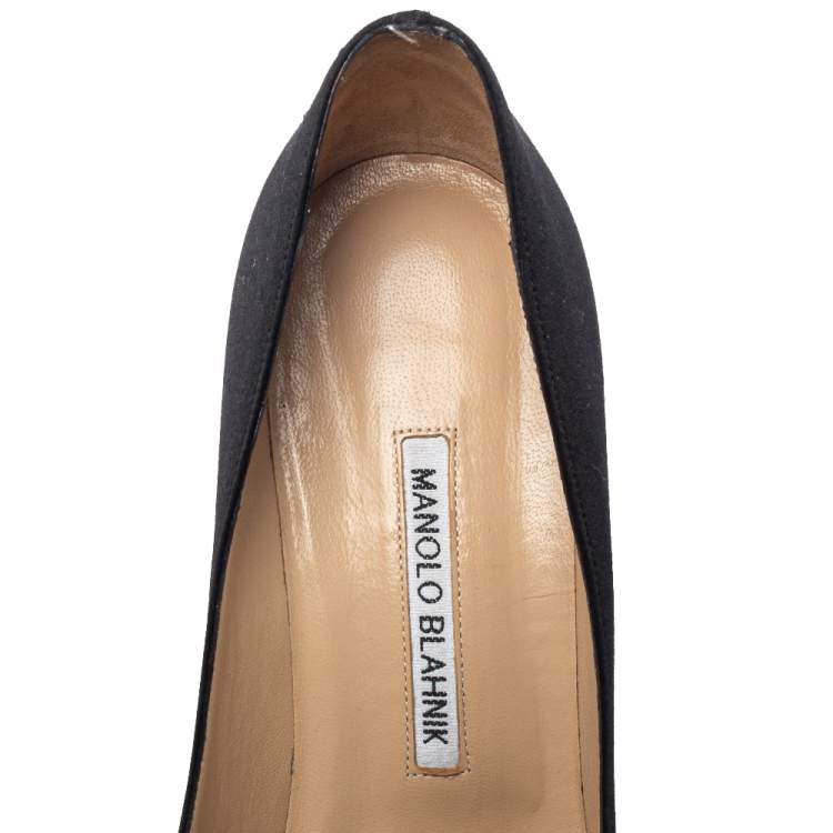 Pre Owned Manolo Blahnik Black Satin Hangisi Embellished Pointed Toe Pumps Size 39