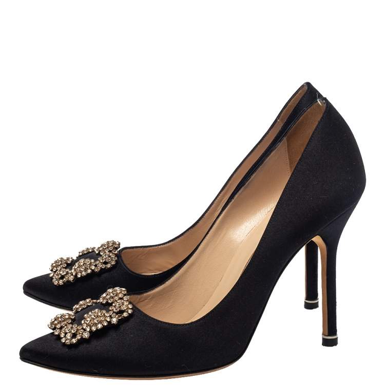 Pre Owned Manolo Blahnik Black Satin Hangisi Embellished Pointed Toe Pumps Size 39