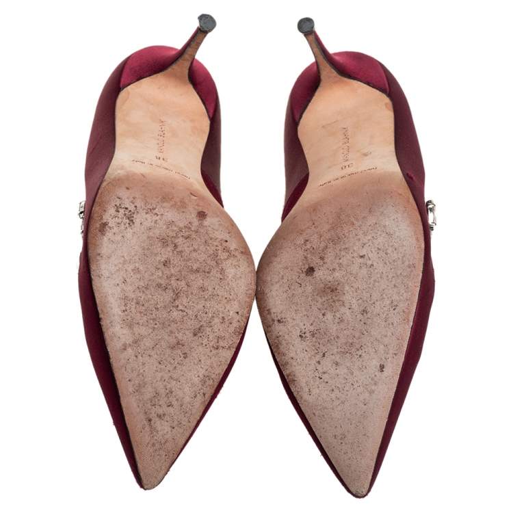 Pre Owned Manolo Blahnik Burgundy Satin Nadira Pointed Toe Pumps Size 38