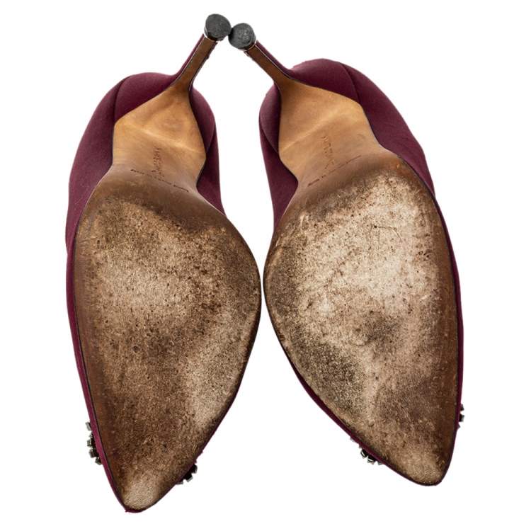 Pre Owned Manolo Blahnik Burgundy Satin Hangisi  Pumps Size 37