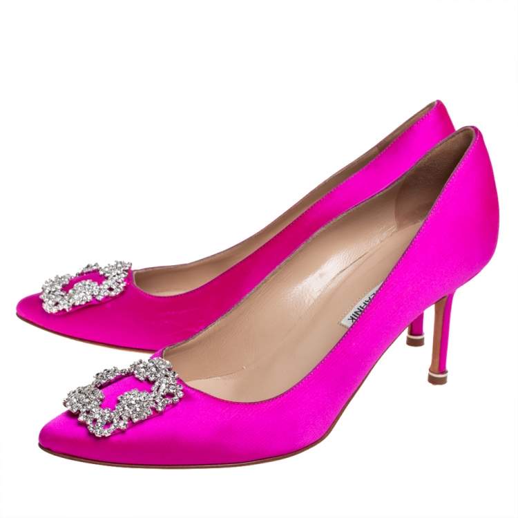 Pre Owned Manolo Blahnik Pink Satin Hangisi Embellished Pumps Size 40