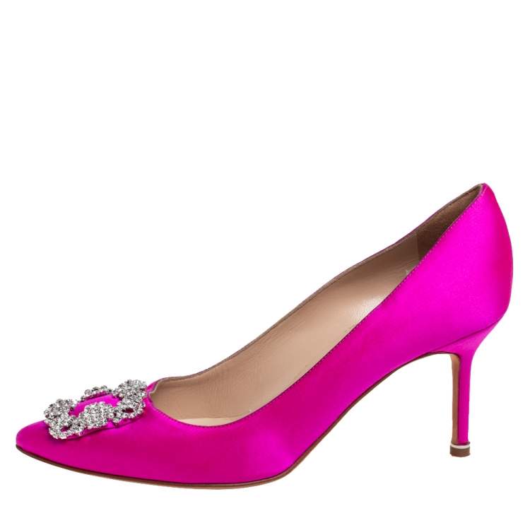 Pre Owned Manolo Blahnik Pink Satin Hangisi Embellished Pumps Size 40