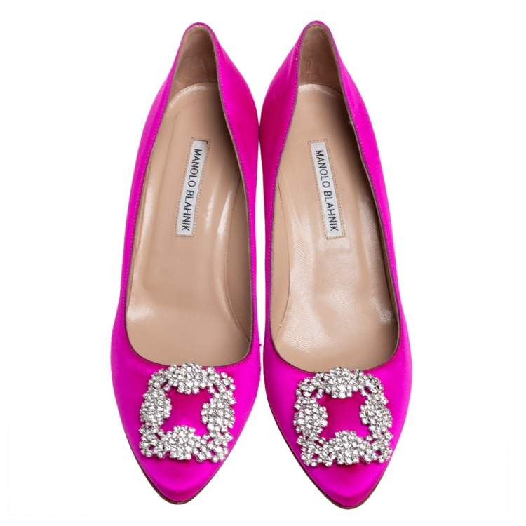 Pre Owned Manolo Blahnik Pink Satin Hangisi Embellished Pumps Size 40