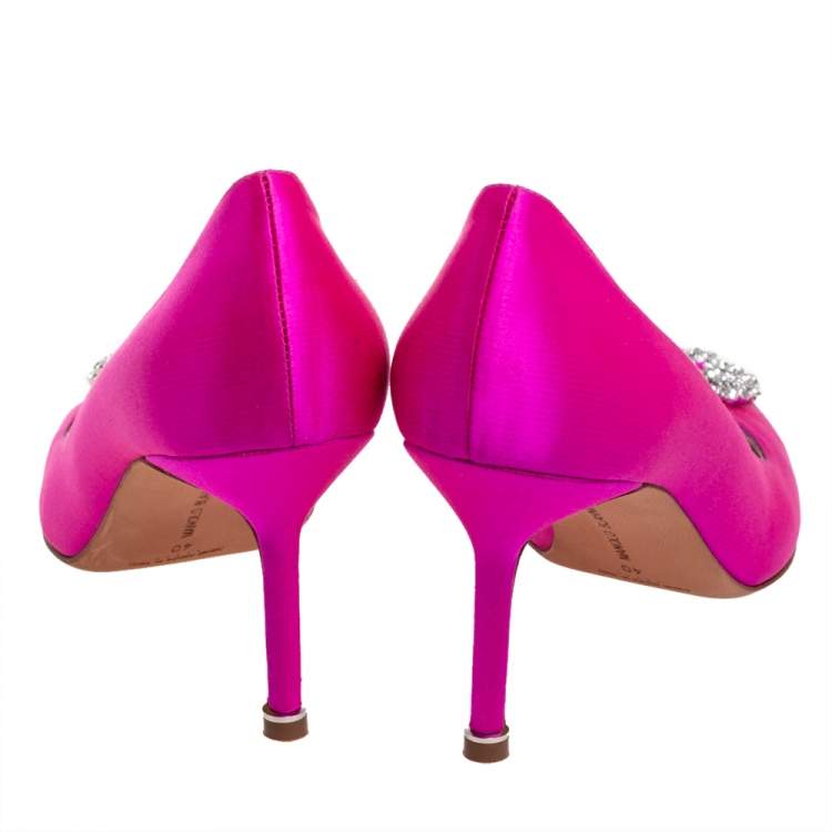 Pre Owned Manolo Blahnik Pink Satin Hangisi Embellished Pumps Size 40