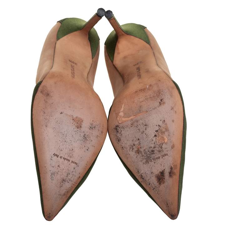Pre Owned Manolo Blahnik Green/Beige Suede Pointed Toe Pumps Size 38.5