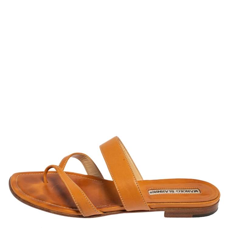 Pre Owned Manolo Blahnik Tan Leather Susa Flat Sandals Size 36