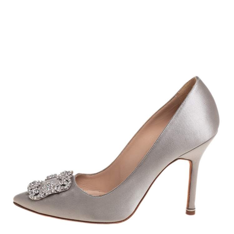 Pre Owned Manolo Blahnik Grey Satin Hangisi Pumps Size 37