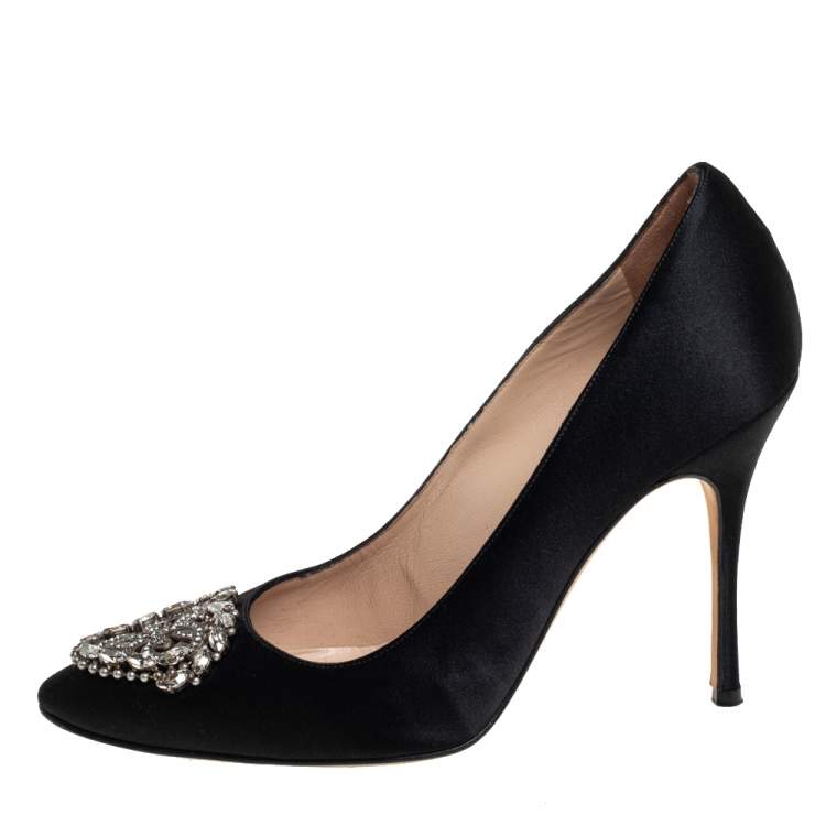 Pre Owned Manolo Blahnik Black Satin Okkava Crystal Embellished Pumps Size 38.5