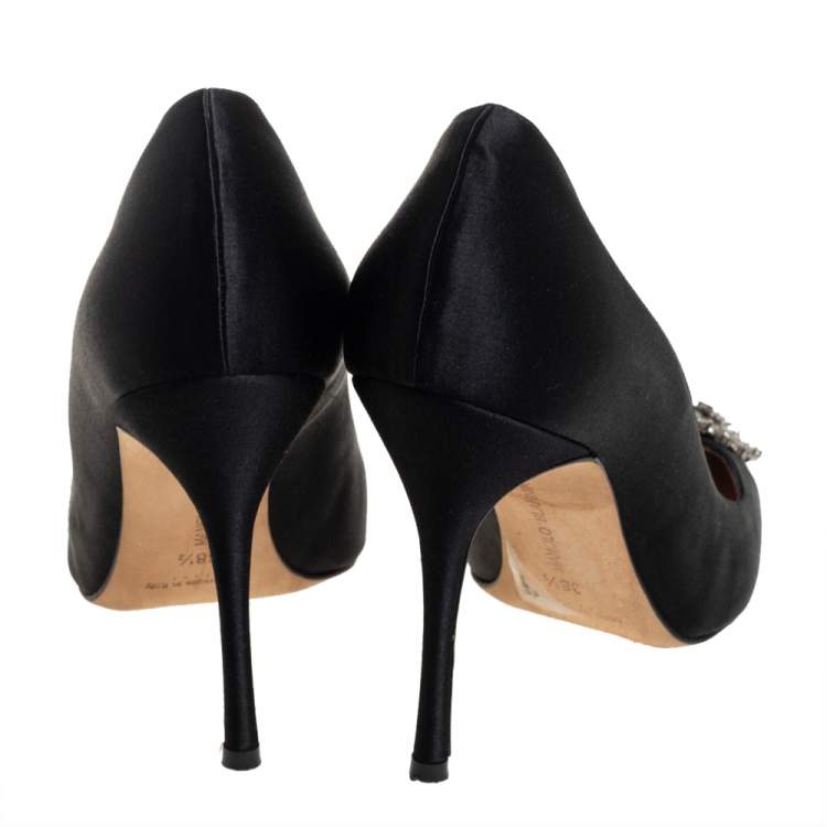 Pre Owned Manolo Blahnik Black Satin Okkava Crystal Embellished Pumps Size 38.5