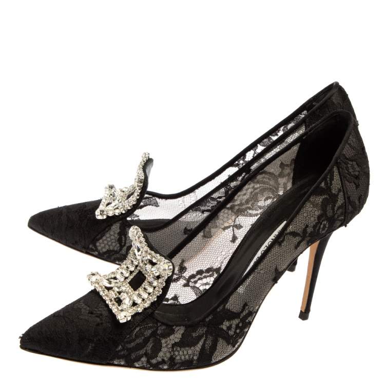 مملوكة مسبقًا Manolo Blahnik Black Lace Borlak Pointed Toe Pumps Size 39.5