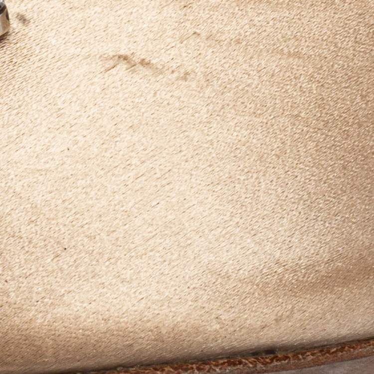 Pre Owned Manolo Blahnik Beige Satin Lurum Pointed Toe Mules Size 39.5