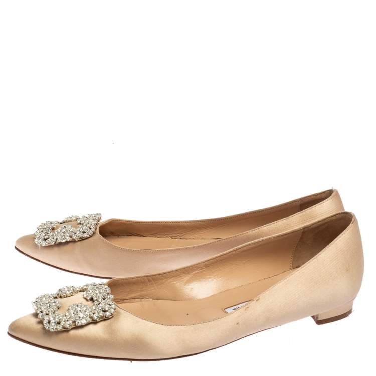 Pre Owned Manolo Blahnik Beige Satin Hangisi Ballet Flats Size 39